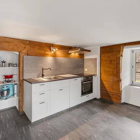 Romantica Und Pacifica - Artdagio Lumnezia