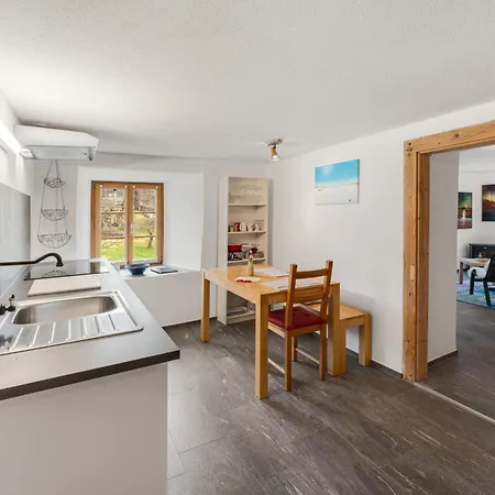 Romantica Und Pacifica - Artdagio