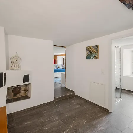 דירה Romantica Und Pacifica - Artdagio Lumnezia