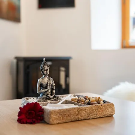 Romantica Und Pacifica - Artdagio Lumnezia