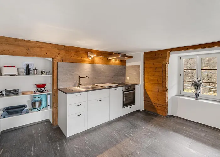 Romantica Und Pacifica - Artdagio Lumnezia